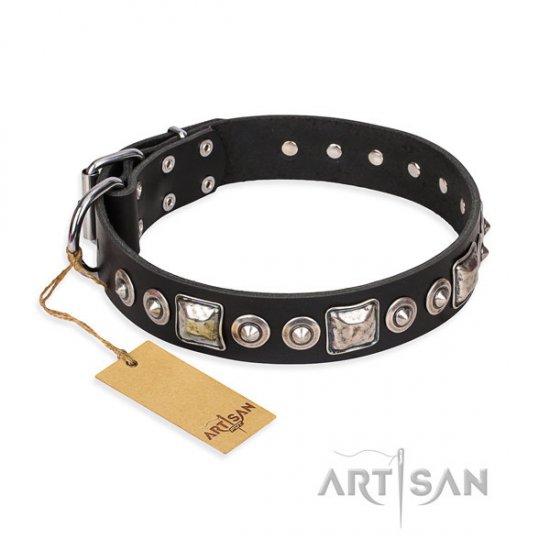 English Bulldog Collar "Eternal Beauty" Black Leather, Artisan